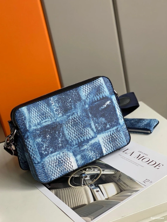 Fake Louis Bags VUITTON MESSENGER LOUIS TRIO 0724